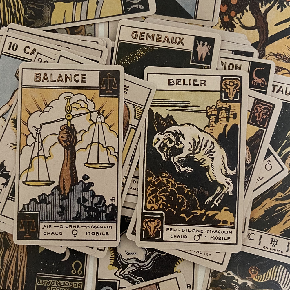 Cartões oracle do zodíaco vint - Board Game Vantage avaliação e preço