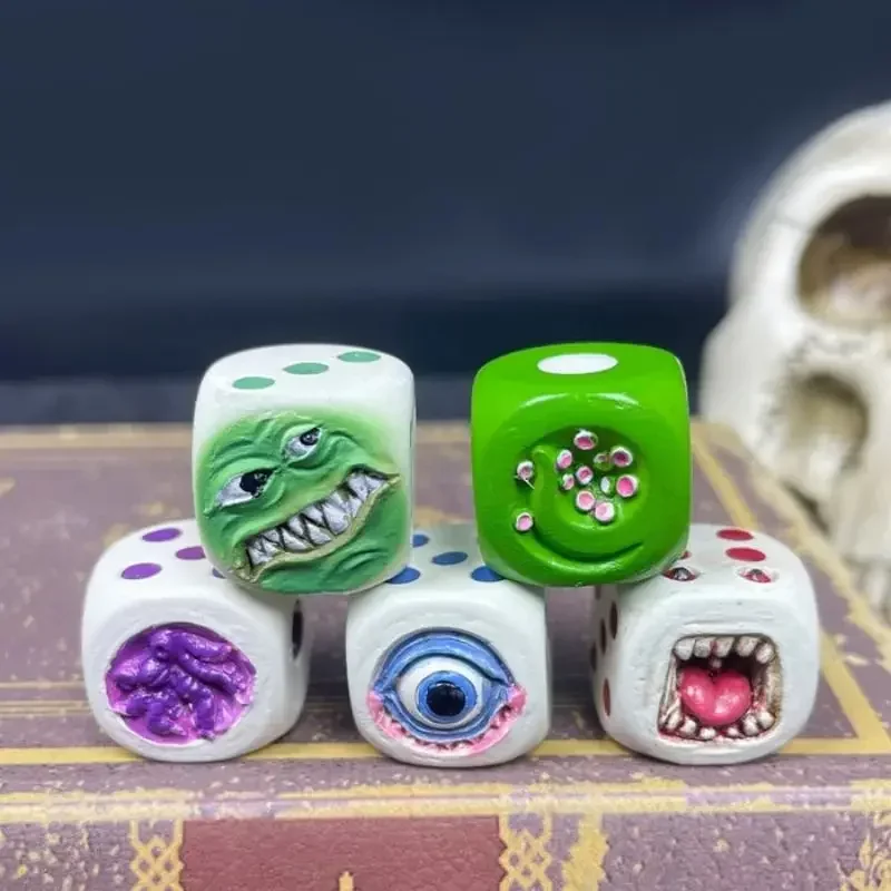Conjunto de dados de rosto de  - Board Game Monster avaliação e preço